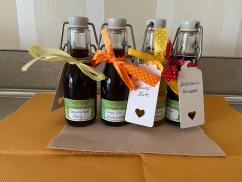 Balsamico Essig Holunder, Sauerkirsche, Johannisbeere, Brombeere